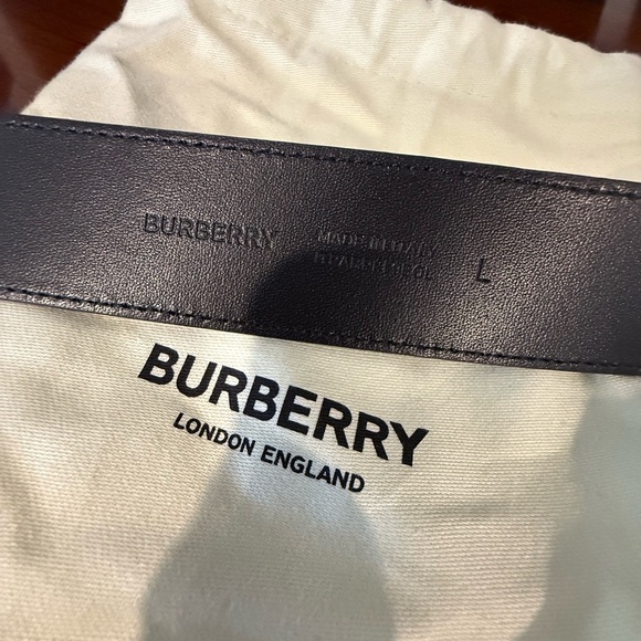 Burberry TB check belt. Excellent condition with dust bag, size Lg. - Picture 8 of 8